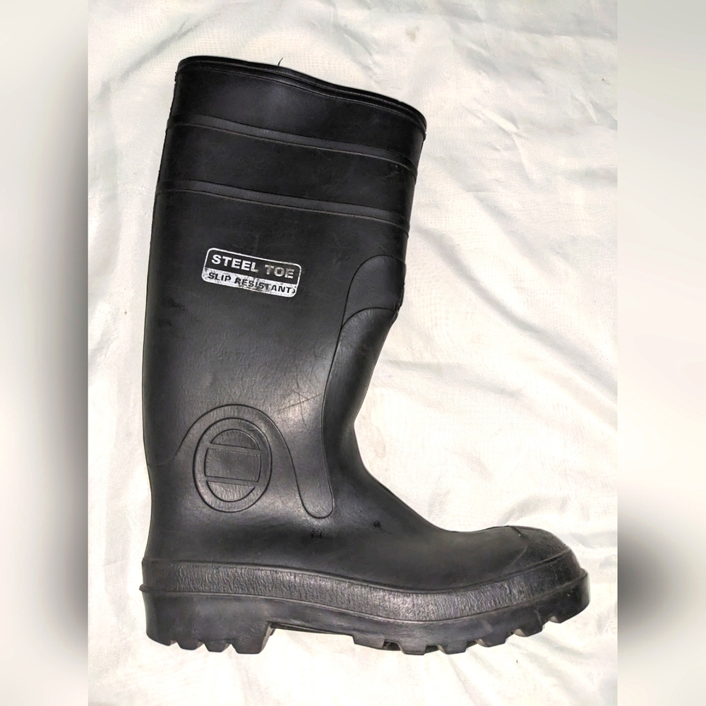 Genfoot Inc. Steel Toe Slip Resistant Muck Boots - Picture 2 of 14
